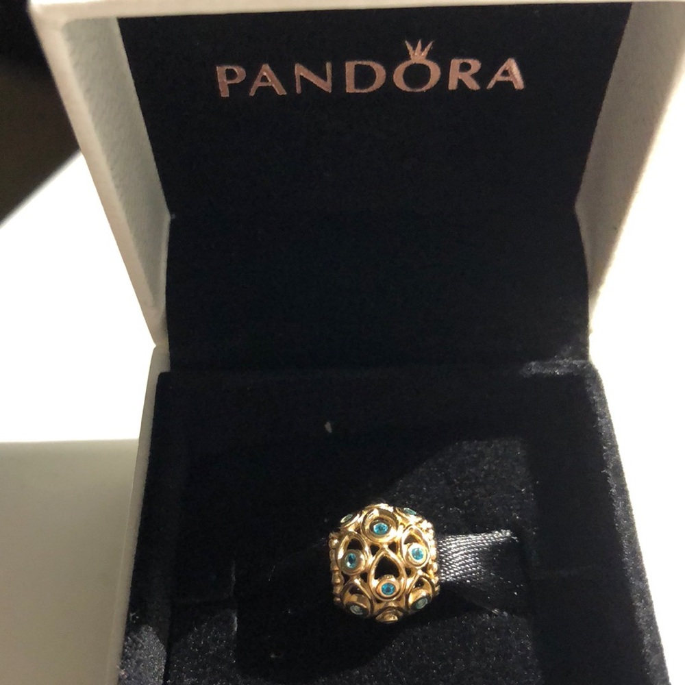 New and Retired 14 K Gold Pandora Ocean Treasures!